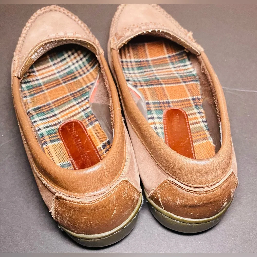 Hush Puppies Brown‎ Loafer Suede Flats for Women, 9.5